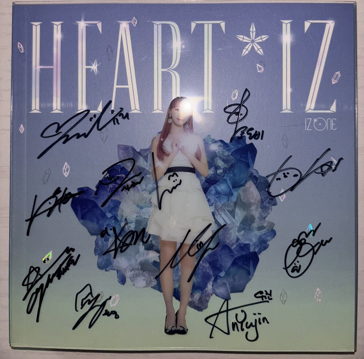 チャン・ウォニョン直筆サイン入り　IZ*ONE HEART*IZ CD Amazon.co.jp: IZ*ONE HEART*IZ 直筆サイン入りCD ウォニョン