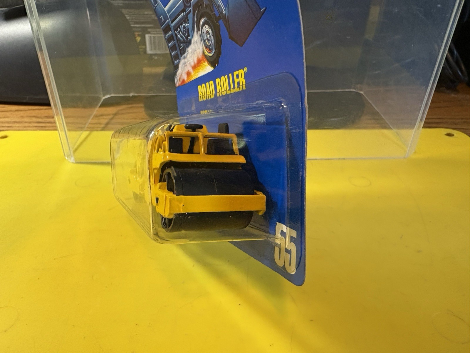 1991 Hot Wheels ROAD ROLLER #55 NIP IN PROTECTOR PACK  RARE HTF