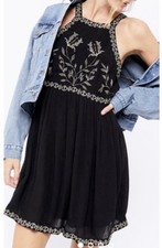 Urban Outfitters Dress Womens Small Black Embroidered Sleeveless Mini Boho Style