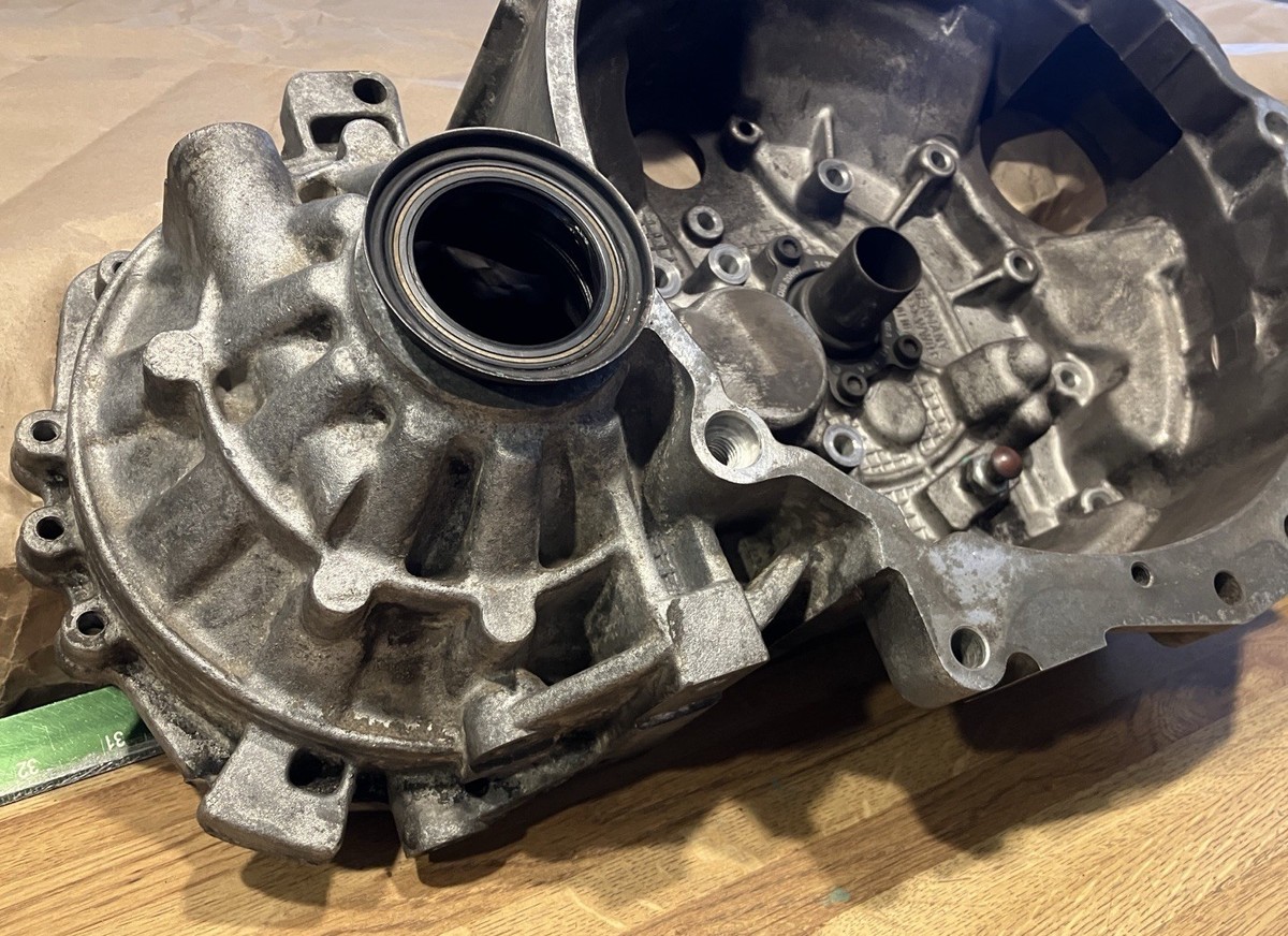 VW 02J Bell Housing 5-speed Transmission Front Case MK4 Jetta Golf