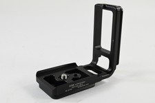 Kirk BL-D70 L-Bracket for Nikon D70 Camera Body G381