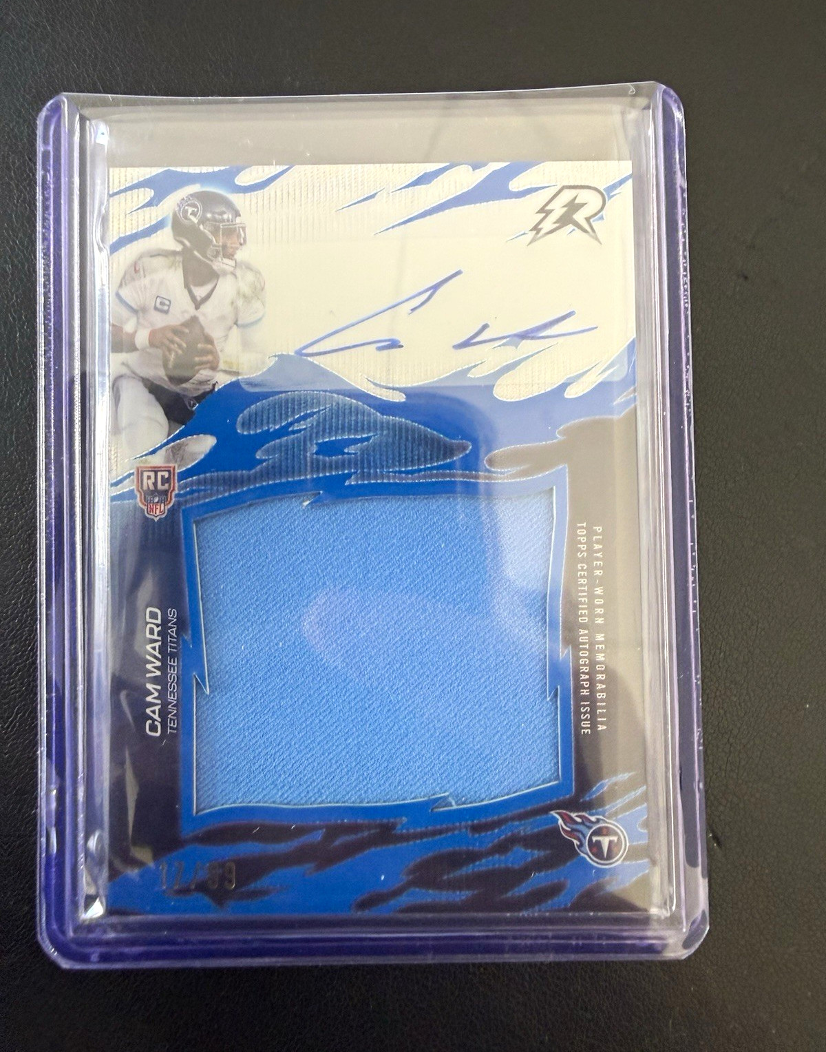 Topps 2025 Resurgence Cam Ward Titans Rookie Relic Signatures Auto RRS-CW /99