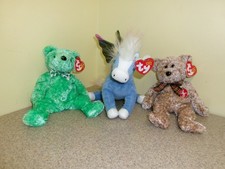 TY Beanie Babies 10 Years LUCK-e  Pegasus  2002 Signature  Lot of 3