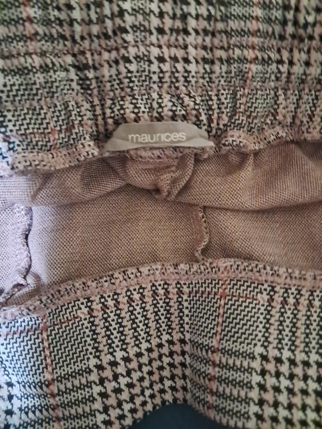 Rare: Maurices Women Size Small Pink.plaid Short Tweed Pants image 5