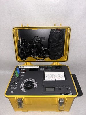 AEMC 5100 Megohmmeter Insulation Resistance Tester 5000V with Test Leads / Case