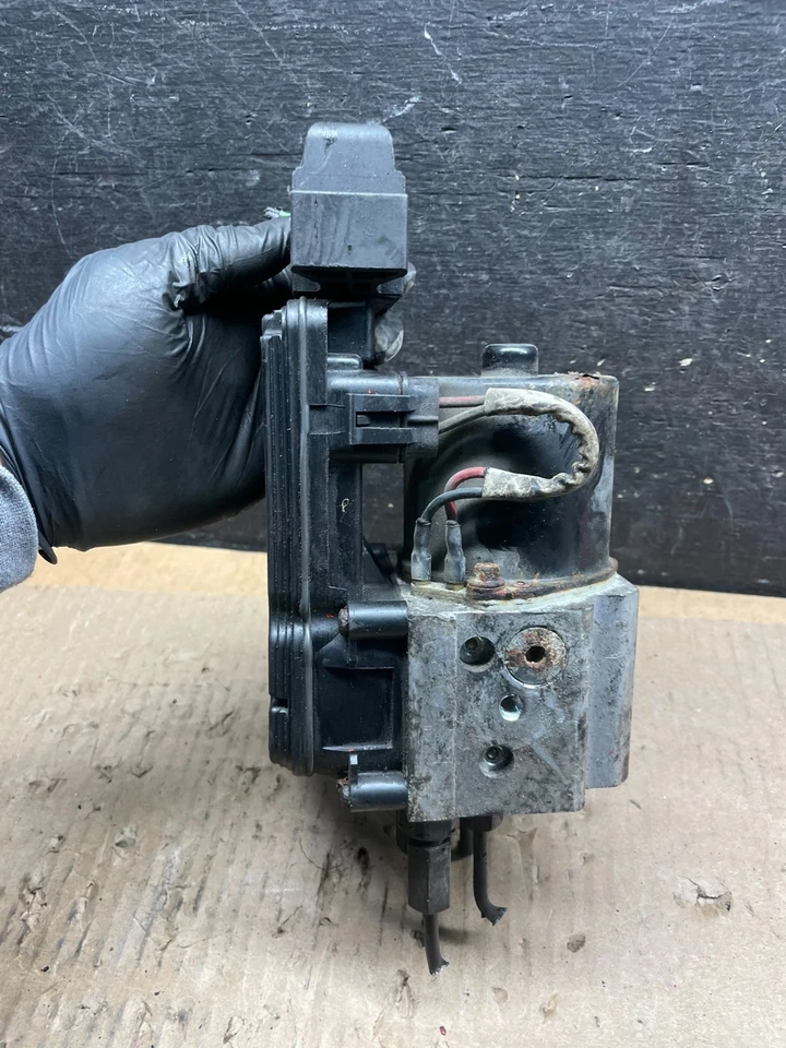 Ford E250 E350 Econoline 2004 2007 bomba de freno antibloqueo ABS antibloqueo u9119 DG Foto 2 de 4