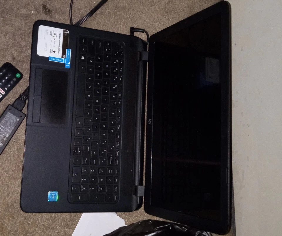 HP Pavilion 15 15.6in. (500GB, Intel(R) Celeron (R) CPU, 1.60GHz, 4GB)... - Image 2 of 2