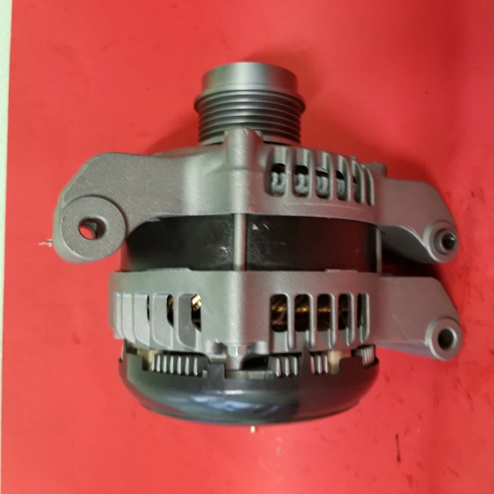 Dodge Charger V8 2016 2017 2018 2019 5,7 litros 180 amperios alternador Foto 2 de 4