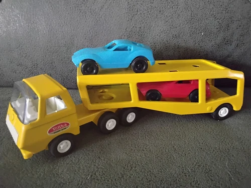 Tiny Tonka Car Carrier  No 635