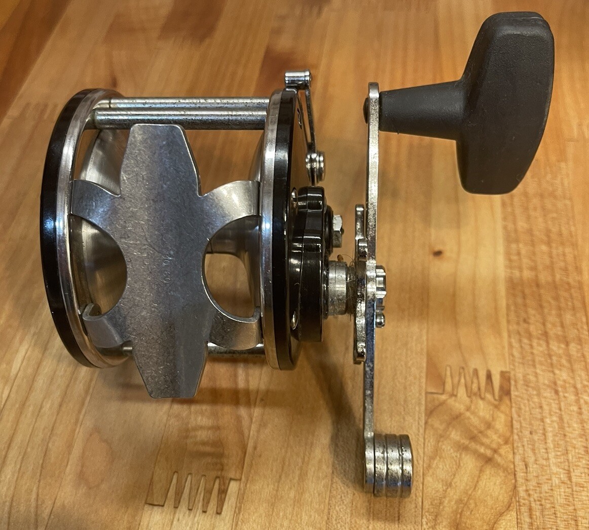 Vintage Penn Long Beach 60 Conventional Fishing Reel - Ready To Fish