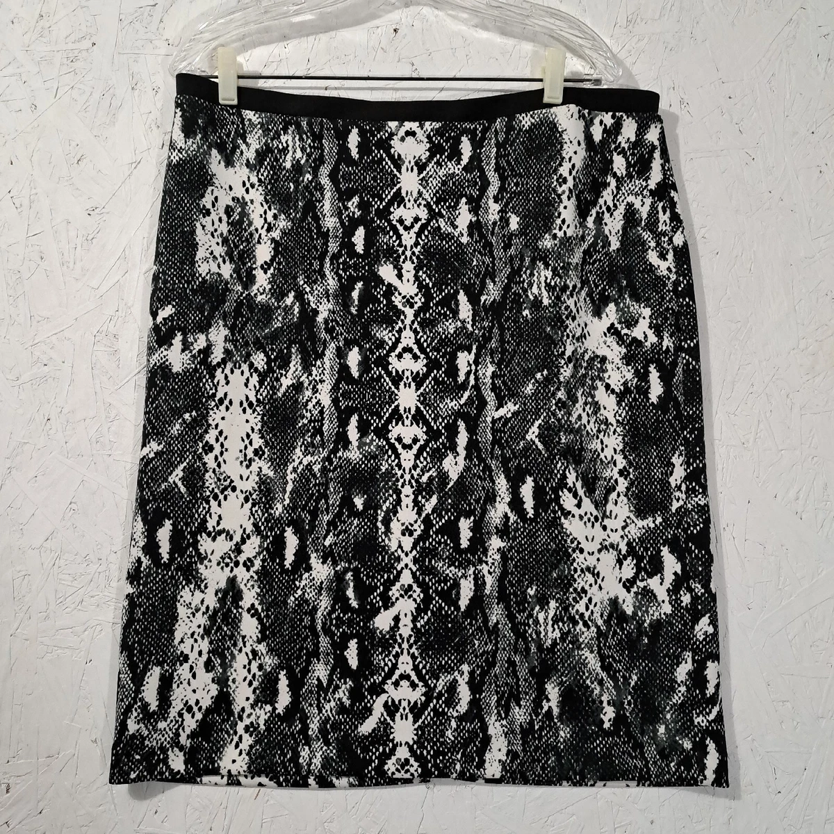 Calvin klein snake print clearance skirt