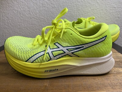 Asics Magic Speed 2, 6.0 Women, Safety Yellow/White 2023 (1012B274)