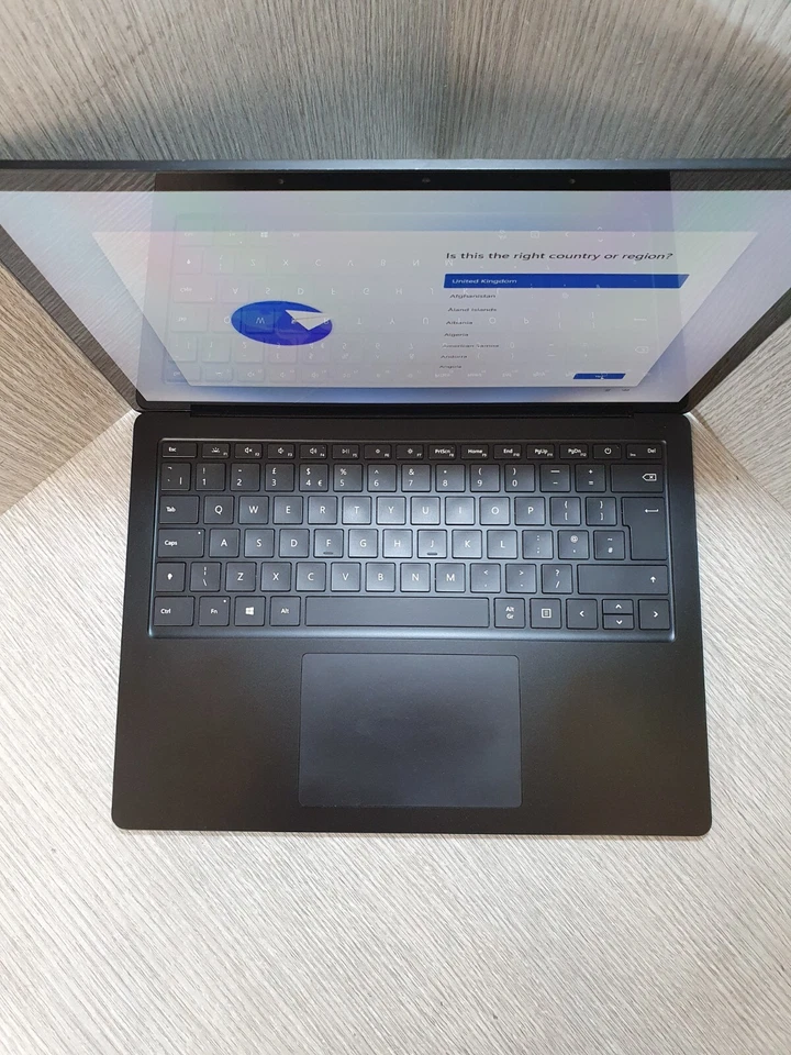 Microsoft Surface 3 13.5" i5-1035G7 @ 1.2GHz 8GB DDR4 256GB SSD Grade C EJ1704 - Image 2 of 4