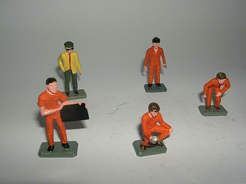 Promod 1/43 Racing Figuren Historic Le Mans Formel 1 Ref SET 1 orange Overall
