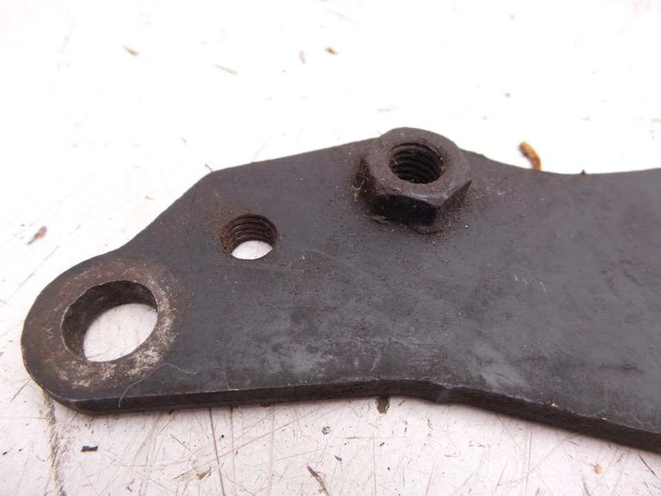 Soporte bomba smog alternador Chevrolet Camaro SBC 305 82-87 GM 14037743 Foto 2 de 4