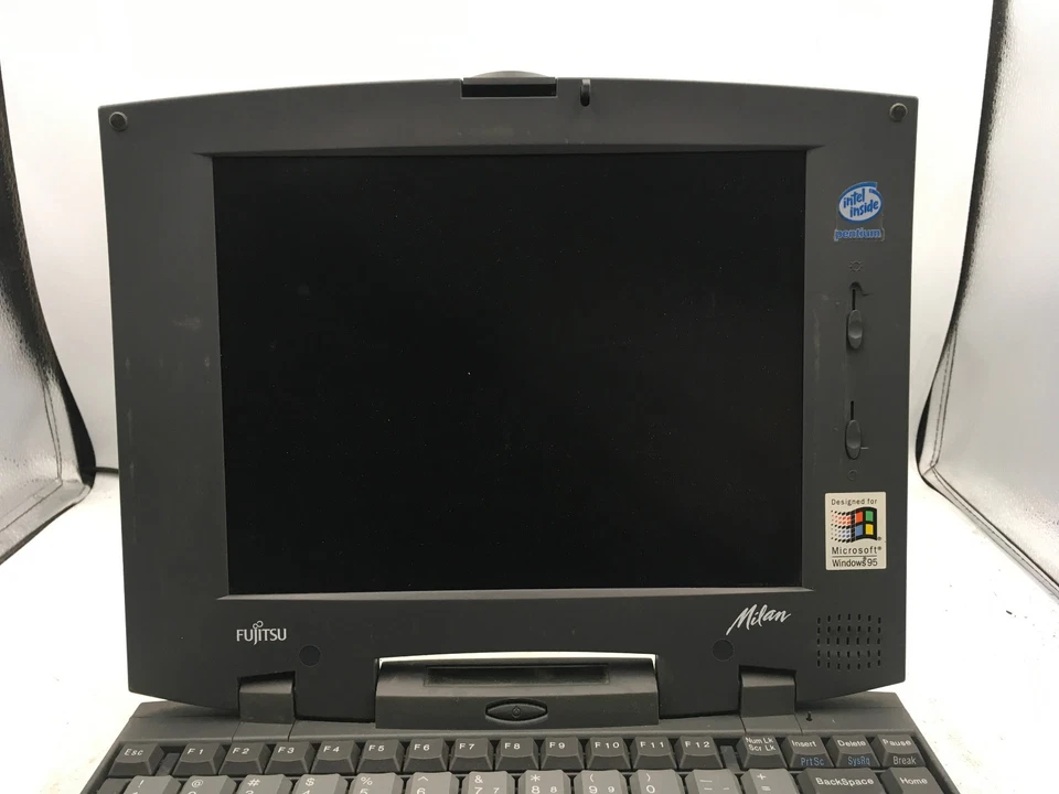 FUJITSU MILAN FPC91 - PARA PIEZAS/SIN ALIMENTACIÓN - INTEL PENTIUM - 32MB RAM - LEER - BB! Foto 2 de 4