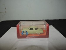VOITURE tintin ATLAS Studebaker N° 66 Pays de l'Or Noir Version Rouge 2014