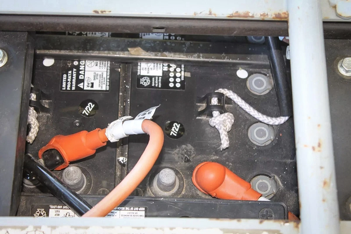 2002 Ford Think golf cart batteries