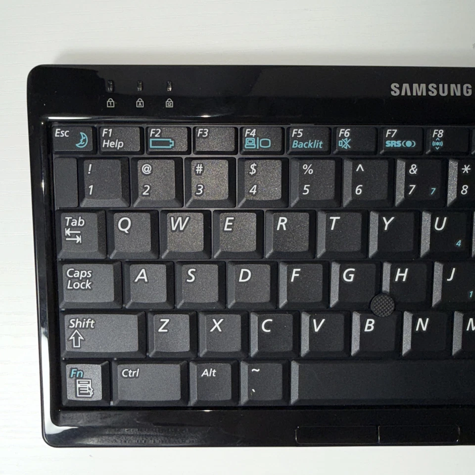 Samsung Laptop TV PC Wireless Keyboard AA-SK0TKBD/UK Black USB RARE - Image 2 of 4