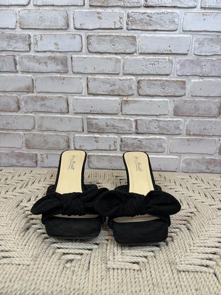 Tacones Anne Michelle Kitten, negros, 8, usados - buenos Foto 2 de 4