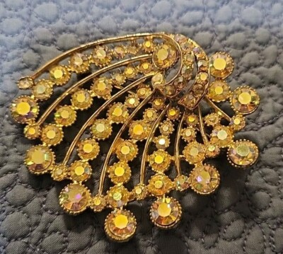 B. S. K. Mid-Century Modern Brooch, Jonquil Topaz Rhinestones, 1950s VntgREAD