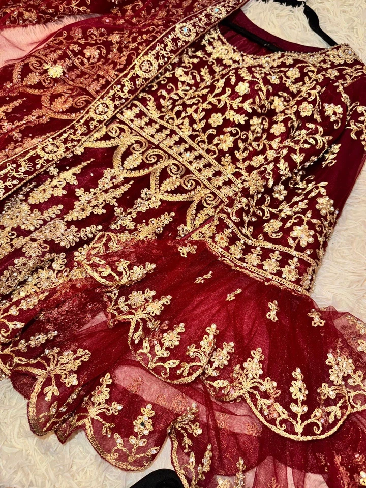 Vestido Anarkali Bordado Rojo Arándano - Vestido Largo Étnico Indio con Enagua Foto 4 de 4