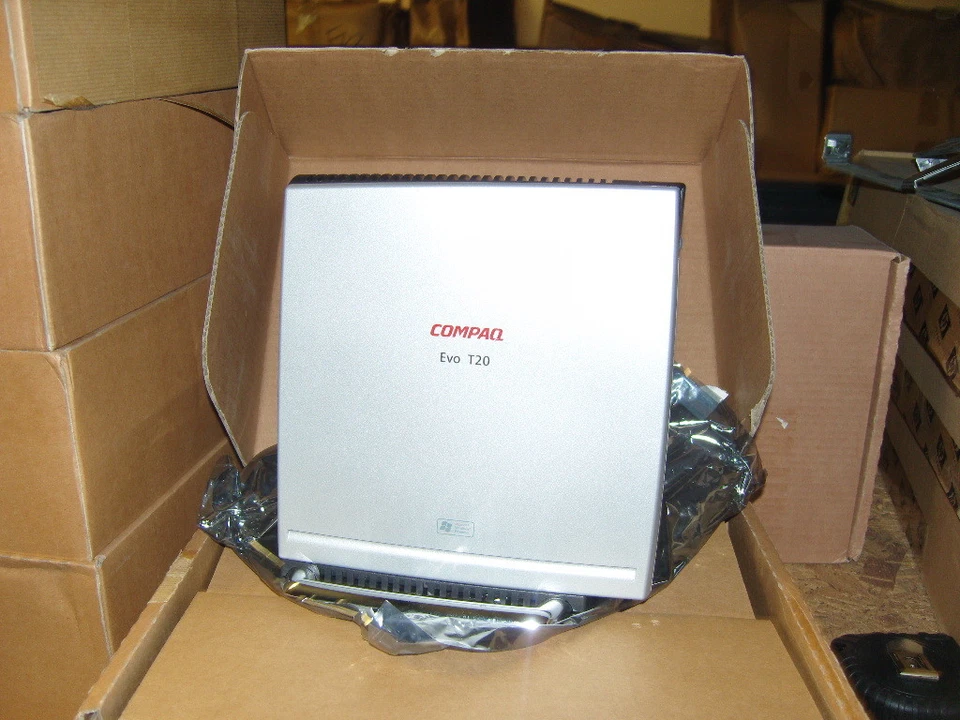 231254-001 238362-001 Evo Thin Client T20 - 300MHz, CE, 16F/32R - Image 3 of 4