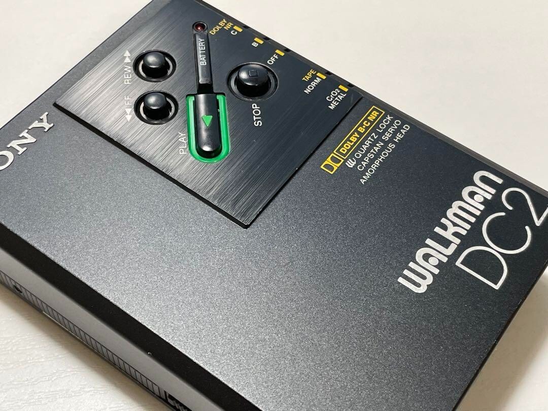動作整備品】WM-DC2 QUARTZ ソニー カセットプレーヤーウォークマン