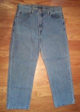 LOT OF TWO (2) LEVI MEN'S JEANS - LEVI'S 550 RELAXED FIT - 36 X 30