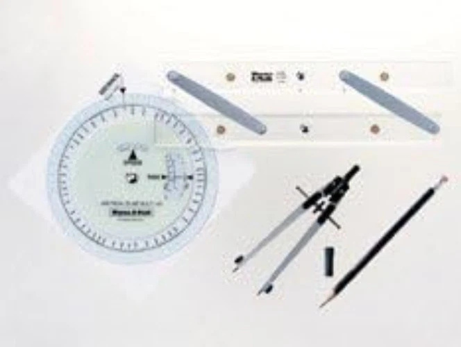 Juego de herramientas de trazado de navegación náutica: fácil de transportar, última ayuda para navegar Foto 2 de 2