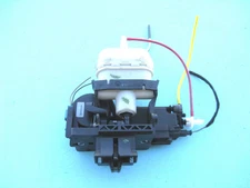 00 01 02 03 04 05 06 MERCEDES S430 S500 TRUNK LID LATCH LOCK VACUUM ACTUATOR #5