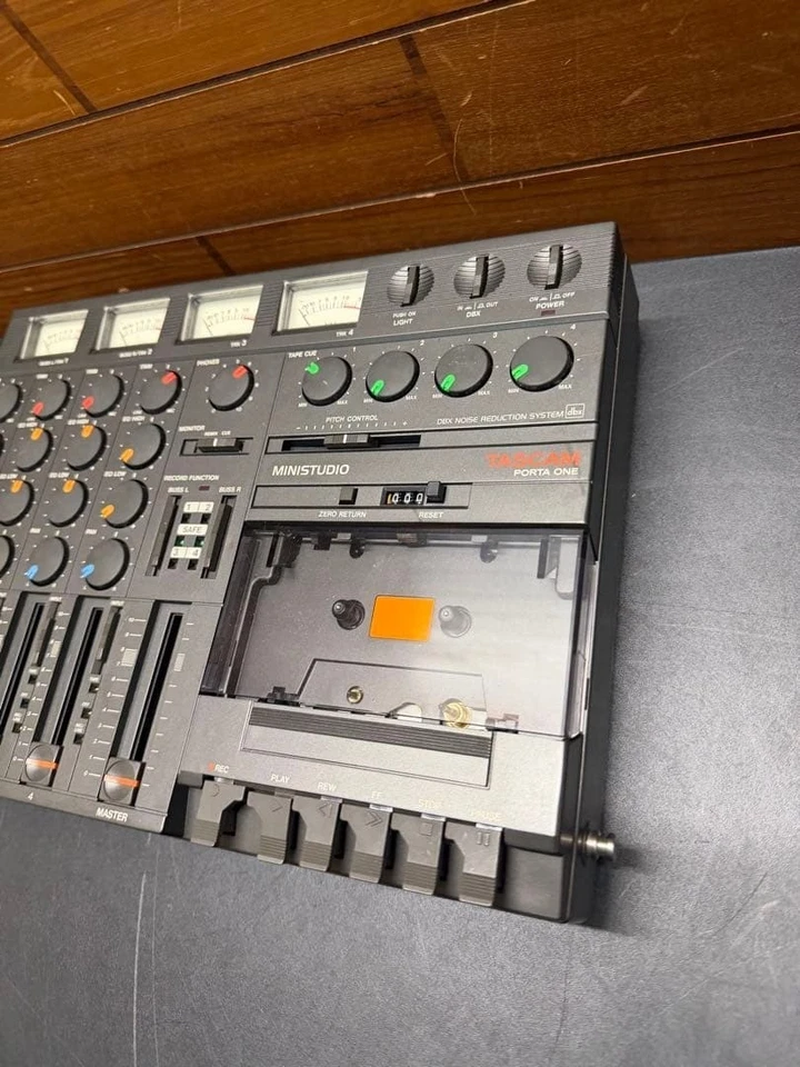 Tascam Porta Two HS 4-Spur Cassette Tape Recorder Ministudio getestet Japan - Bild 3 von 4