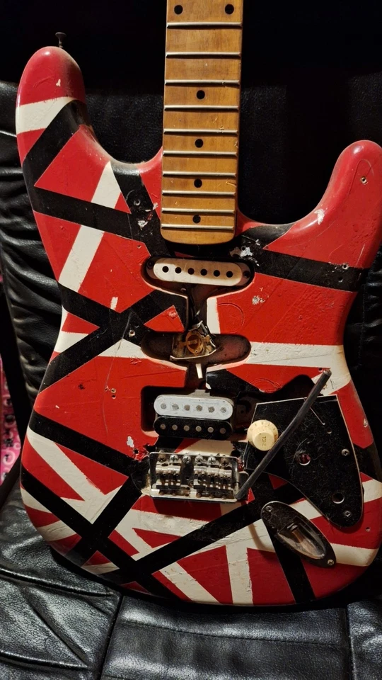 ГИТАРА FRANKENSTRAT / FRANKENSTEIN RELIC TRIBUTE - Изображение 2 из 2