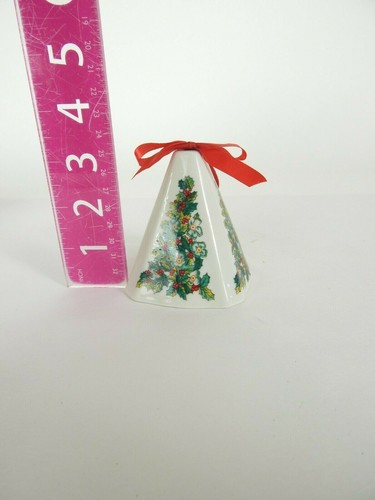 Festive Fragrant Ornament Fine Porcelain Bay Berry Scented Hanging Ornament - Picture 6 of 8