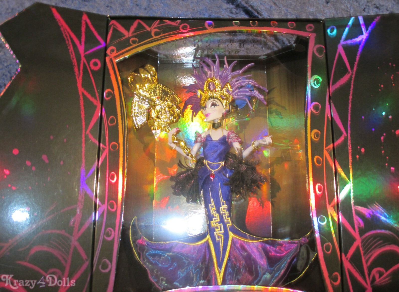Disney Designer Midnight Masquerade Collection Yzma Limited