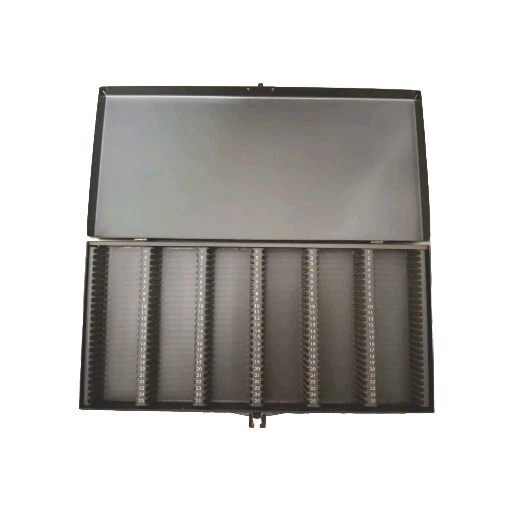 Винтажный металлический ящик для хранения Wards 35 мм емкость 150 слайдов - Изображение 2 из 3