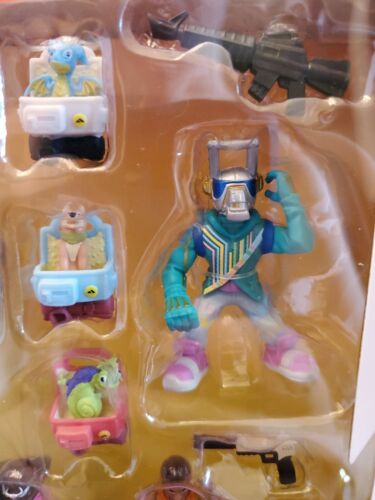 Fortnite Battle Royale Collection DIRE CALAMITY DJ YONDER GIDDY-UP Figure Set - Picture 3 of 10