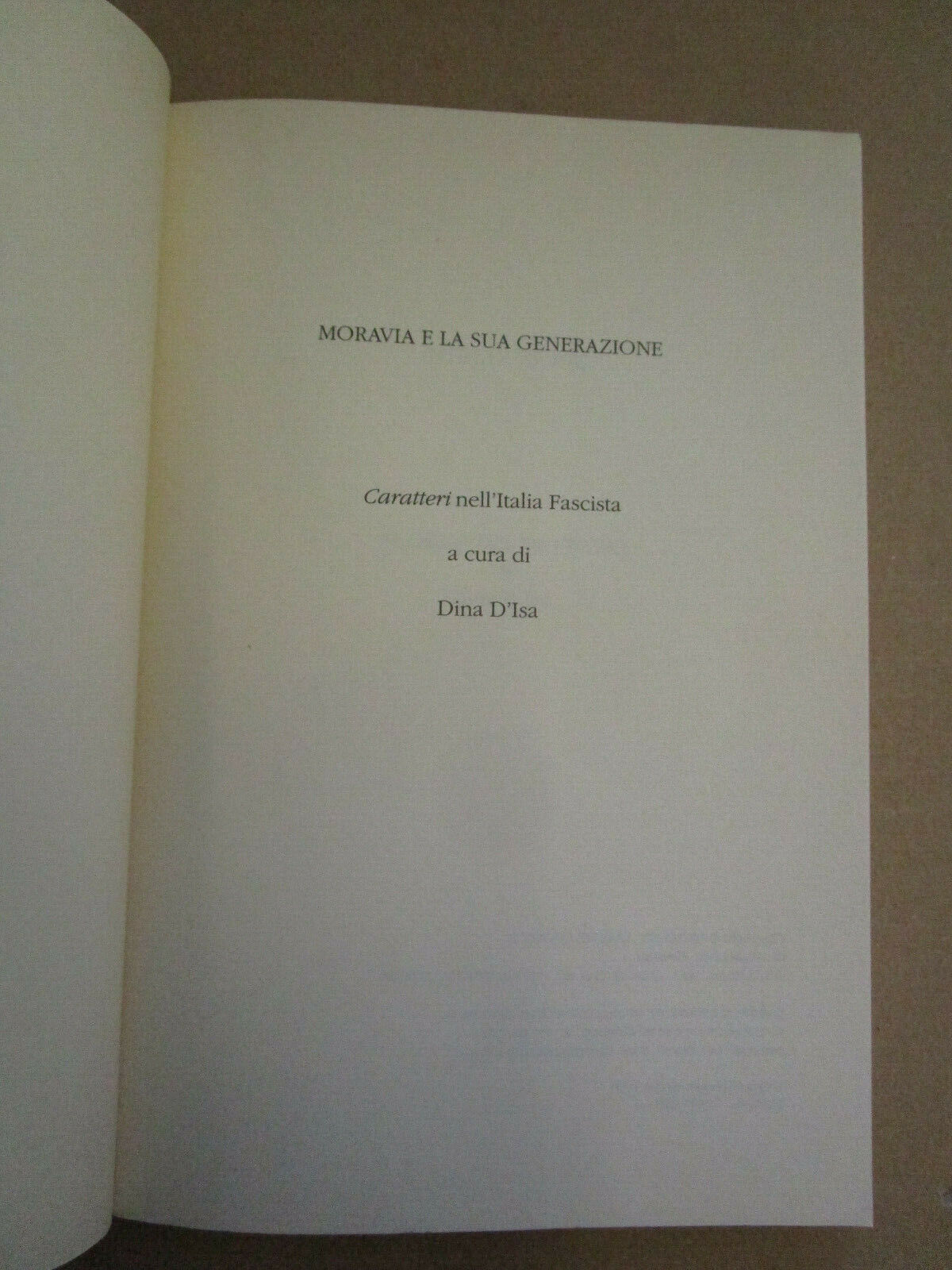 Foto 2 di 14