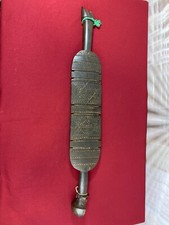 AFRIKANISCHE SCHNITZEREI PADEL HOLZ MASSIV HANDGESCHNITZT TOLLE PATINA 78cm
