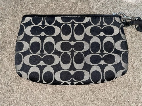 COACH Clutch Hand Bag Wristlet Logo Canvas Black - Picture 4 of 5