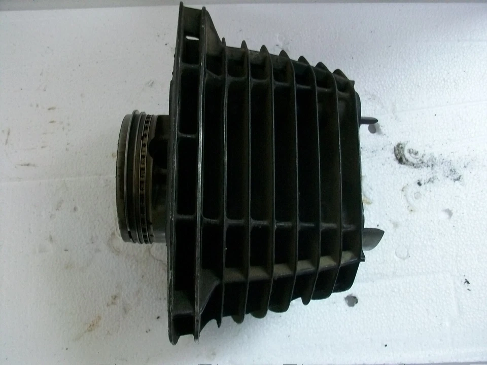 ¡¡Bonito!! Honda FT500 1982 1983 Ascot cilindros y pistón FT 500 Foto 3 de 4