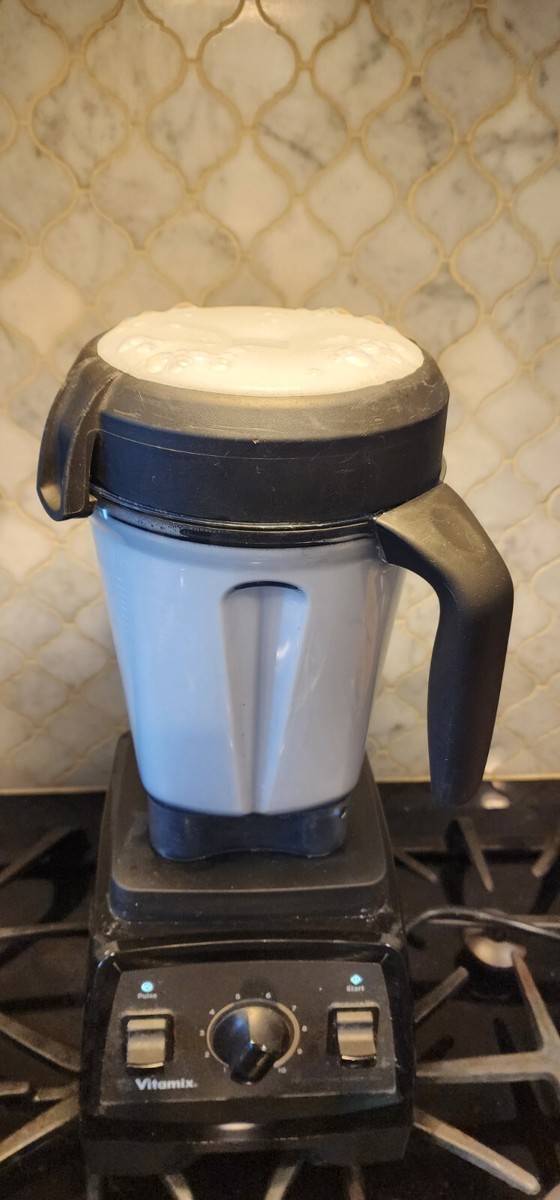 Vitamix VM0158 Professional Series 300 Blender PRO300 Black