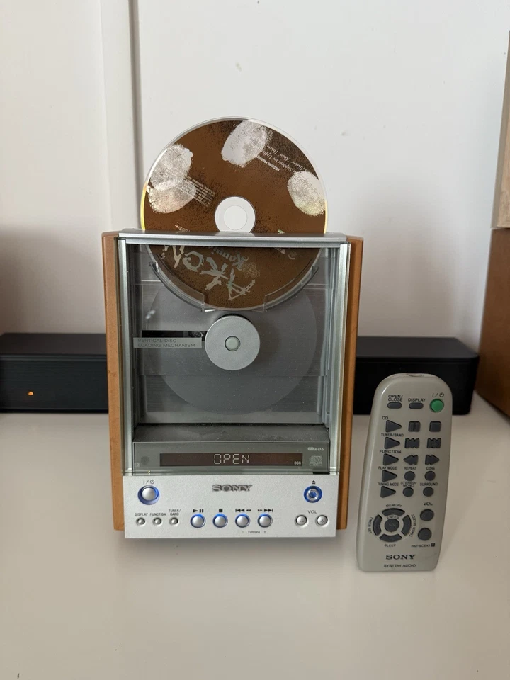 Chaîne Hi-fi Sony CMT-EX1 lecteur CD design mural-vintage Rare-excellent État. - Photo 2/4
