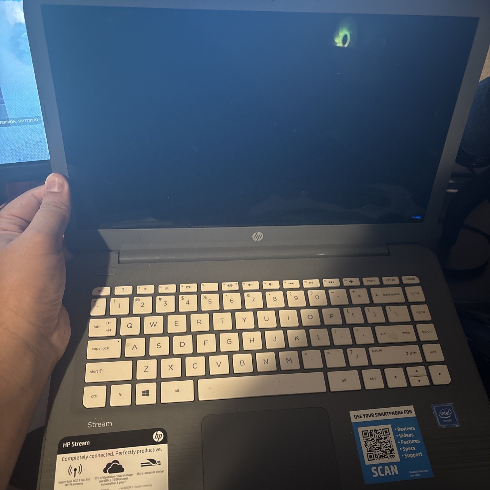 HP Stream 14-inch Laptop for Casual Use