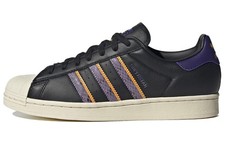 adidas gazelle silver green womens adidas Originals Samba OG Sneaker in BLACK. Size 6 main image 0
