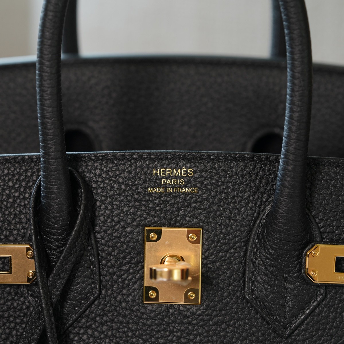 BRAND NEW 2026 AUTHENTIC HERMES BIRKIN 25cm HANDBAG BAG BLACK TOGO