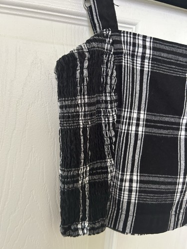 Hollister Black White Crop Top - Picture 4 of 6