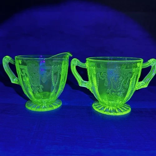 Anchor Hocking Cameo Ballerina Green Depression Uranium Glass Cream & Sugar Set