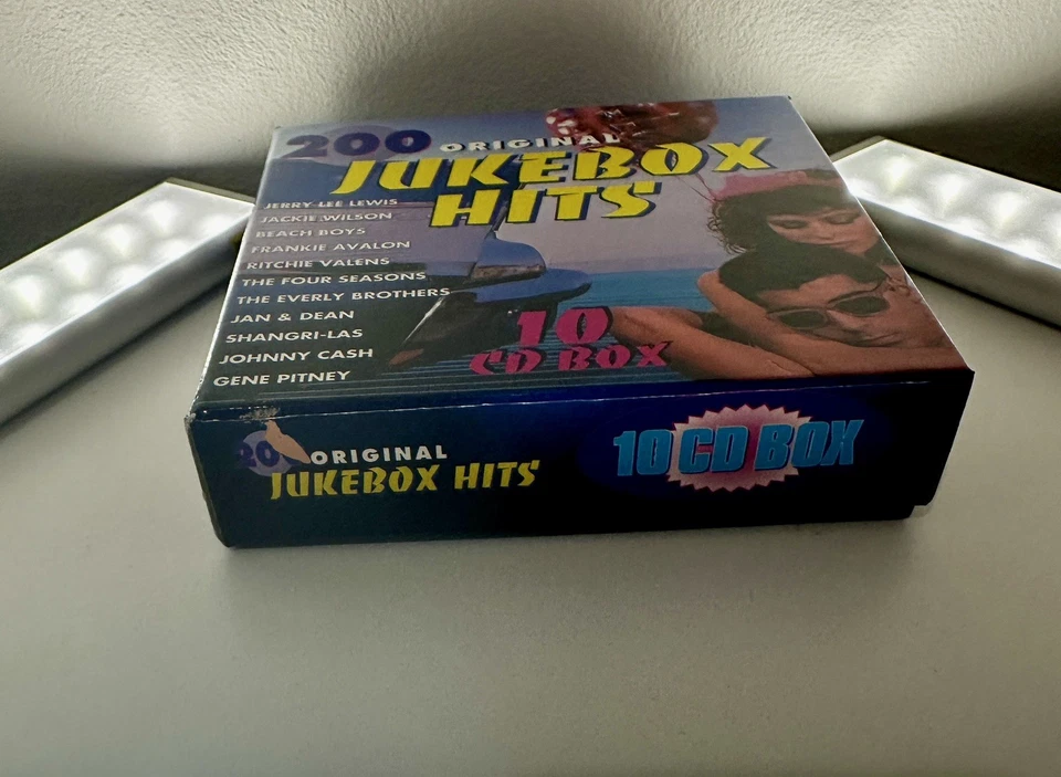 200 Original Mega Jukebox Hits (10 CD Box Set) - Image 4 of 4