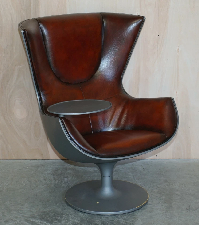 1 OF A KIND PAIR OF BROWN LEATHER PHILIPPE STARCK CASSINA EUROSTAR EGG ARMCHAIRS - Image 2 of 4